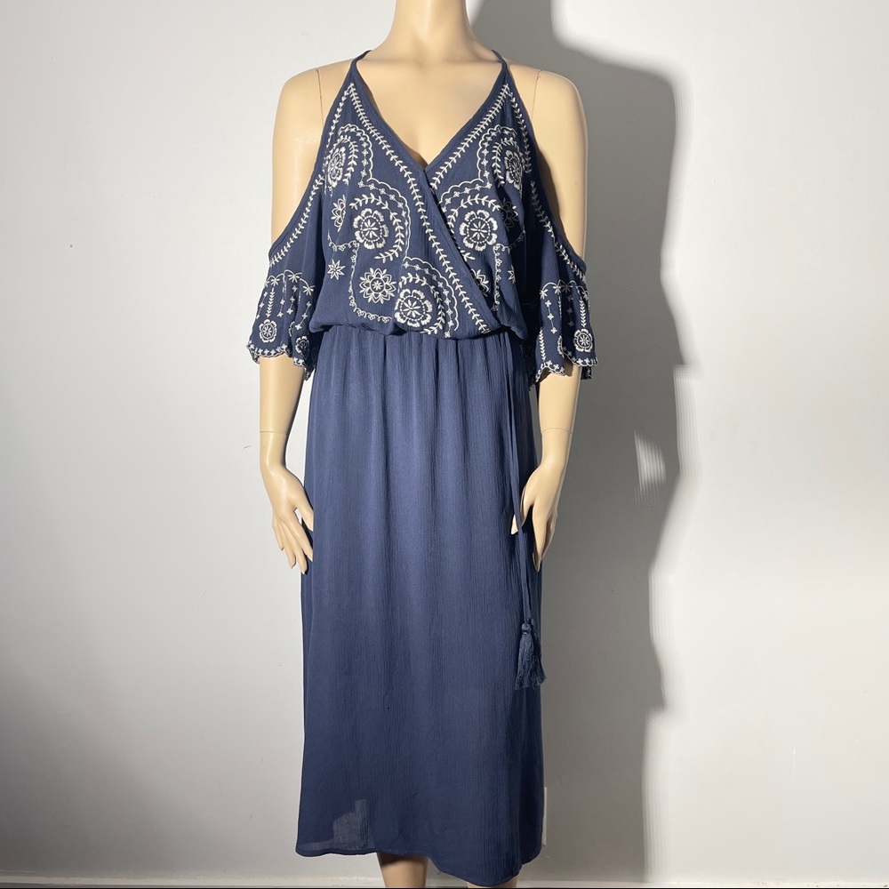 Xhilaration Navy Cold Shoulder Dress Size Medium